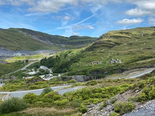 Llechwedd Glamping Otel Blaenau Ffestiniog Dış mekan fotoğraf